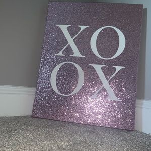 Pink sparkle canvas decor
